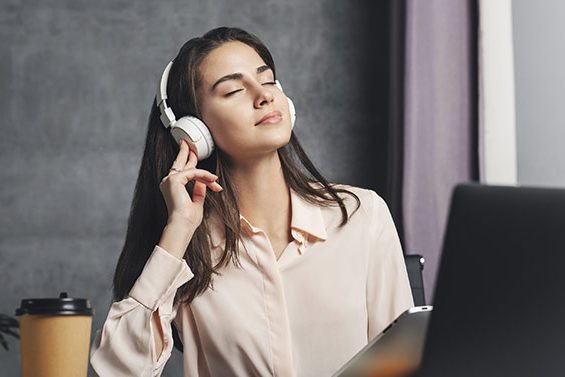 The Benefits of Mindfulness Meditation in the Workplace